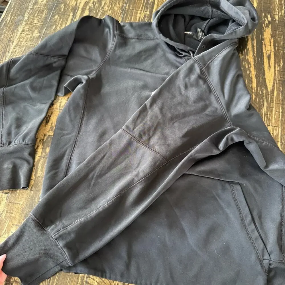 NIKE - FOOTBALL - Black Hoodie with Geometric Design - SMALL - Picture 12 of 16
